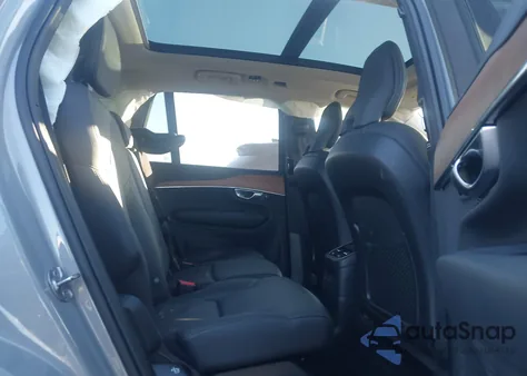 2024 Volvo Xc90 Recharge Plug-In Hybrid T8 Plus Bright Theme 7-Seater z USA, uszkodzony, nr VIN YV4H60CE7R1236402